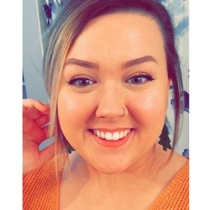 Meet your Posher, Kristin